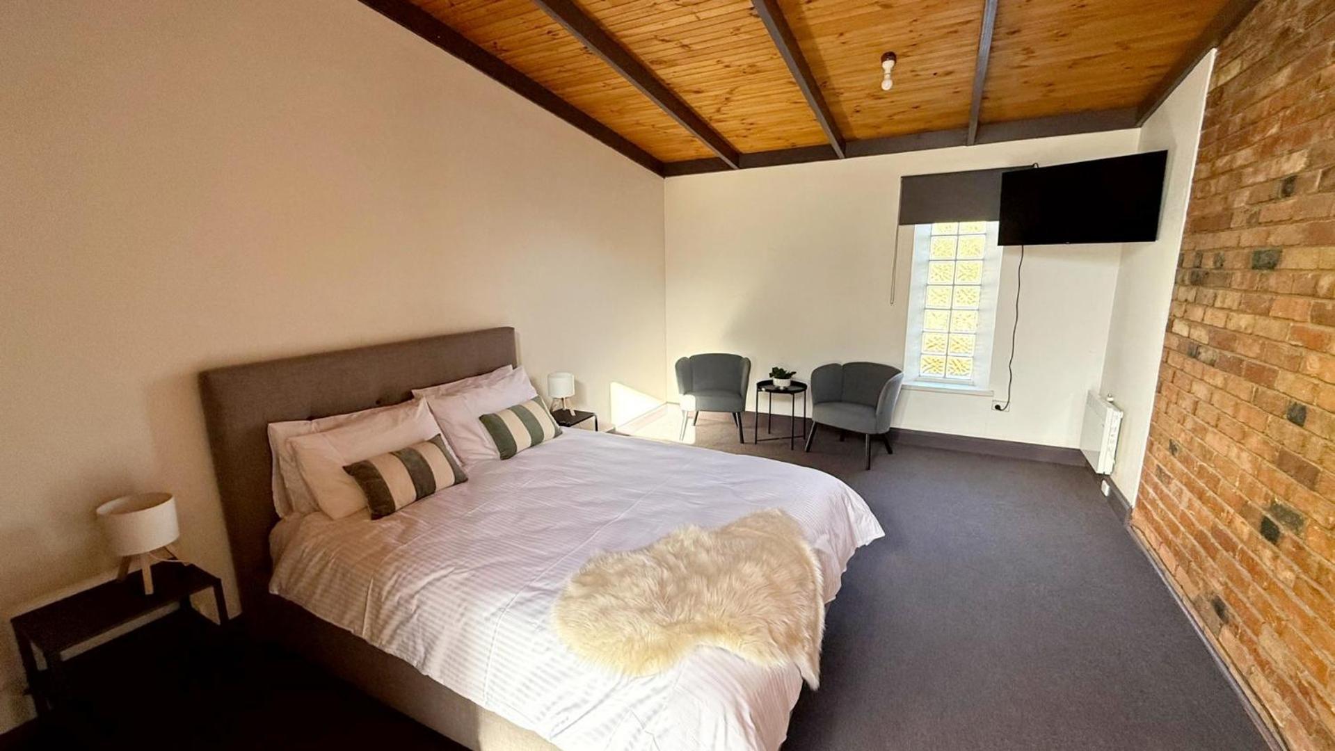 Colonial Bank Motel Omeo Εξωτερικό φωτογραφία