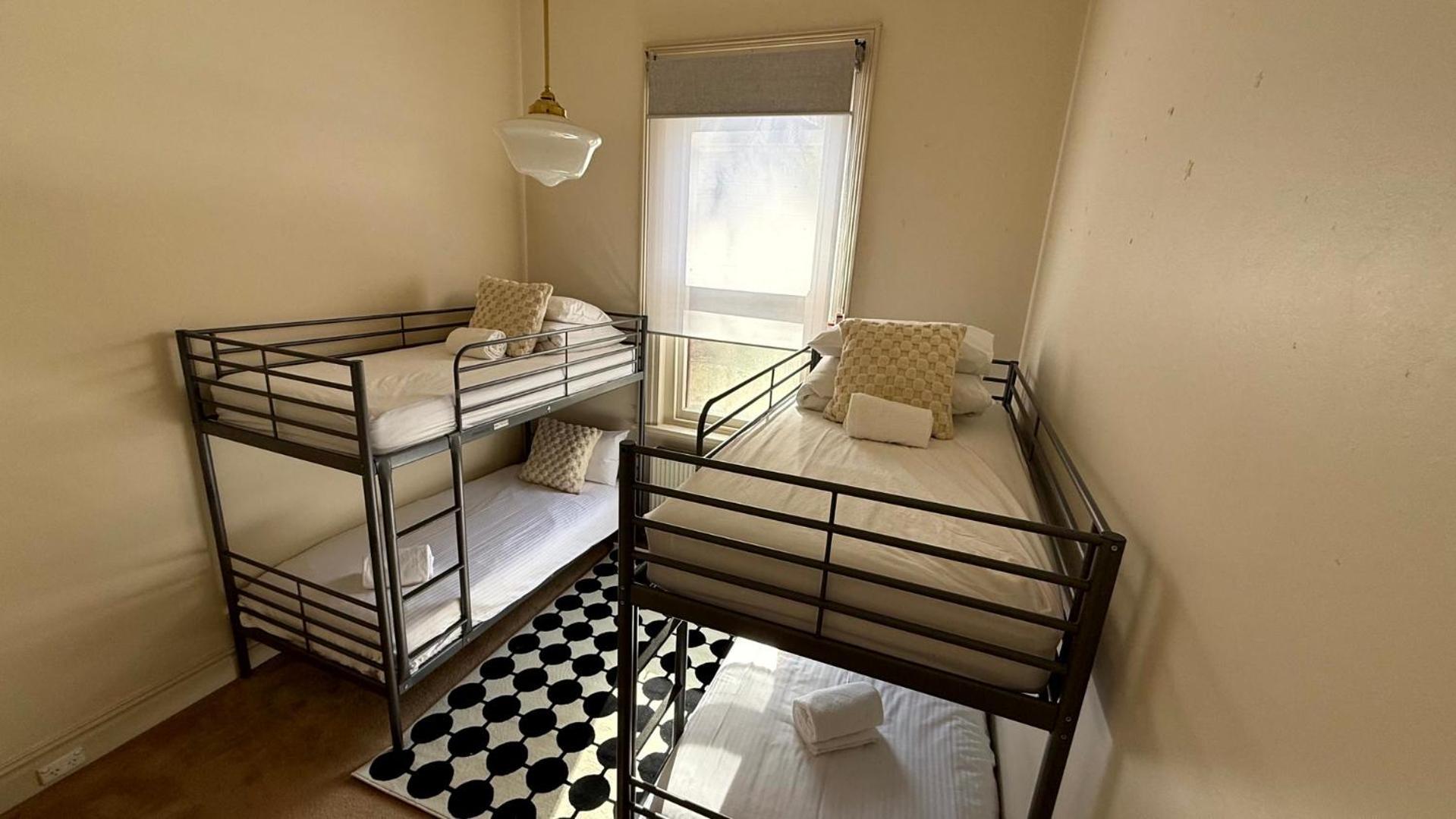 Colonial Bank Motel Omeo Εξωτερικό φωτογραφία