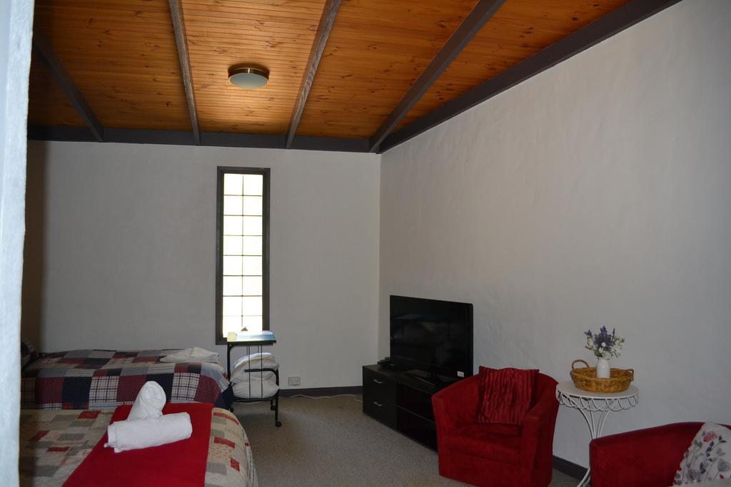 Colonial Bank Motel Omeo Δωμάτιο φωτογραφία